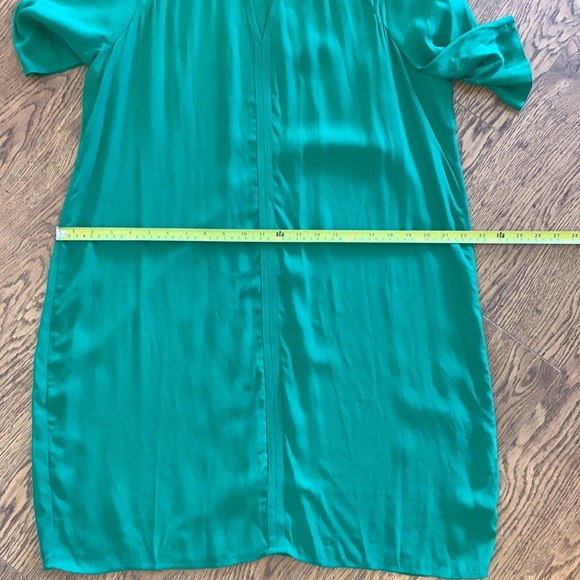 BCBGMaxAzria Green Dress - Picture 4 of 5